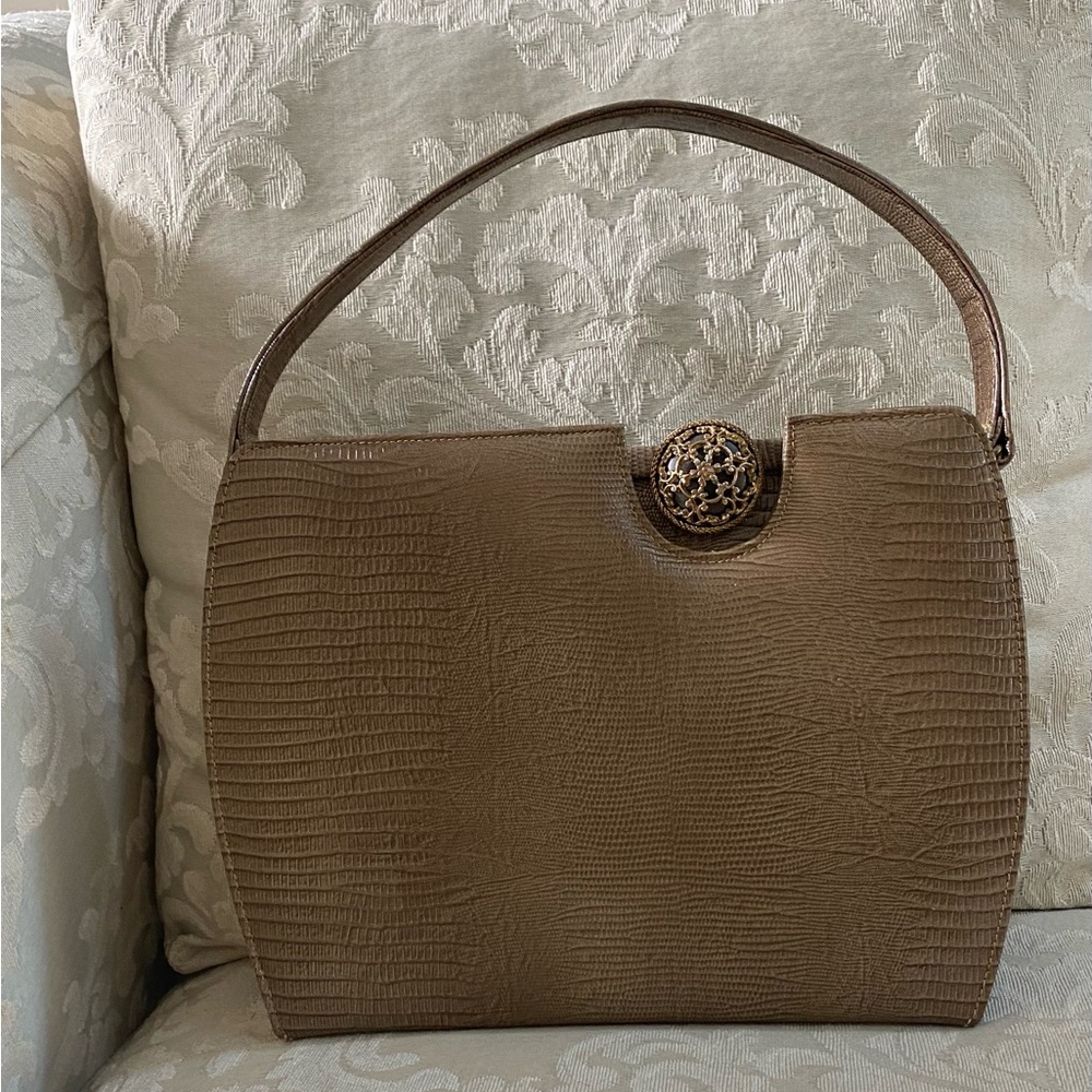 Vintage Kiss lock handbag